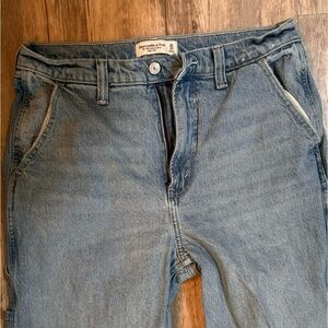 Abercrombie and Fitch The 90s Relaxed Jean Cargo Light Wash 30
